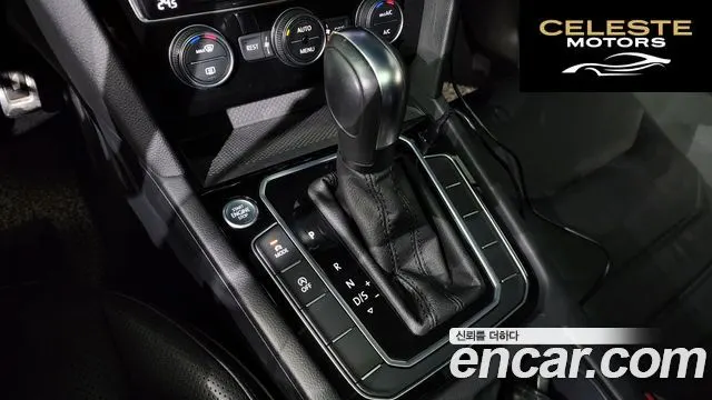 VOLKSWAGEN 2.0 TDI Premium 2020 — photo 9 sur 20