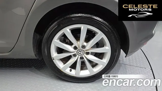 VOLKSWAGEN 72.0 TDI 2015 — photo 5 sur 20