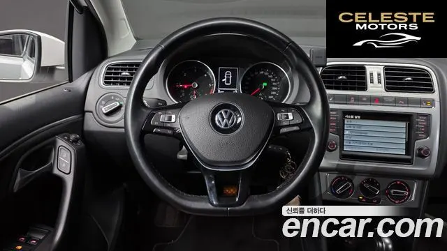 VOLKSWAGEN 1.4 TDI R-Line 2016 — photo 13 sur 26