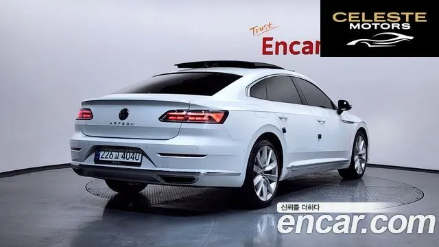 VOLKSWAGEN 2.0 TDI 2023 — photo 2 sur 39