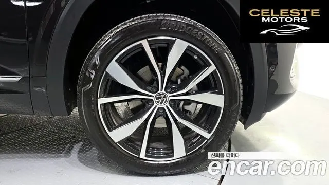 VOLKSWAGEN 2.0 TSI R-LINE 6 places 2025 — photo 7 sur 38