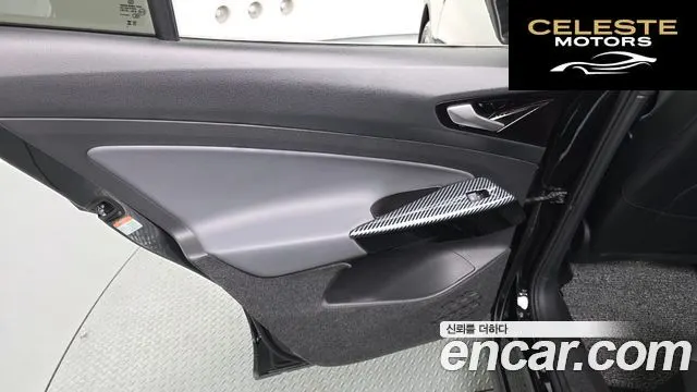 VOLKSWAGEN ID.4 Pro 2025 — photo 15 sur 32