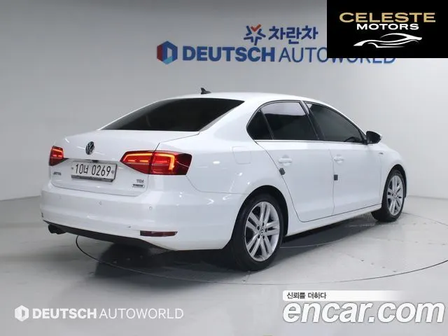 VOLKSWAGEN 2.0 TDI Premium 2015 — photo 2 sur 26