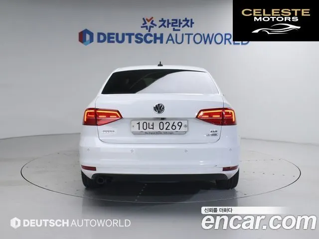 VOLKSWAGEN 2.0 TDI Premium 2015 — photo 4 sur 26