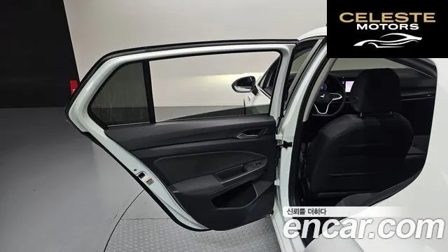VOLKSWAGEN 82.0 TDI 2022 — photo 15 sur 30