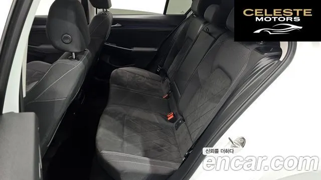 VOLKSWAGEN 82.0 TDI 2022 — photo 17 sur 30