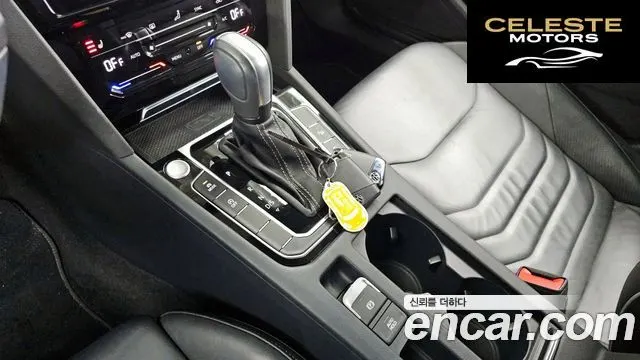 VOLKSWAGEN 2.0 TDI R-LINE 4 2022 — photo 9 sur 26