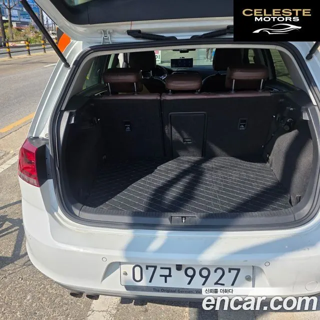 VOLKSWAGEN 71.4 TSI Premium 2014 — photo 7 sur 16