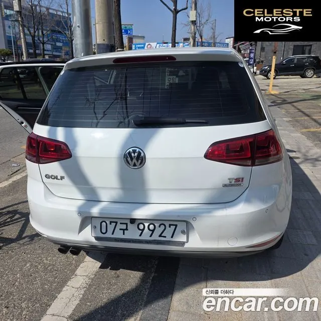 VOLKSWAGEN 71.4 TSI Premium 2014 — photo 8 sur 16