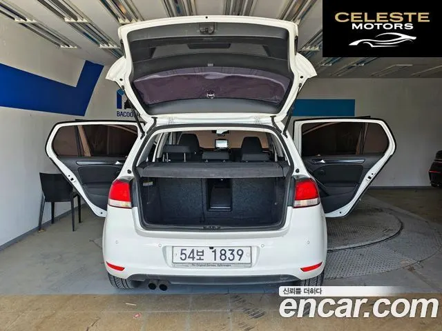 VOLKSWAGEN 62.0 TDI 2011 — photo 7 sur 26