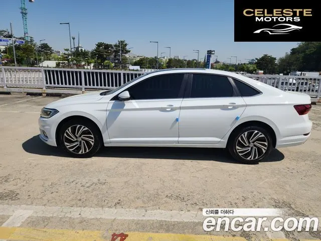 VOLKSWAGEN 71.4 TSI 2020 — photo 17 sur 26