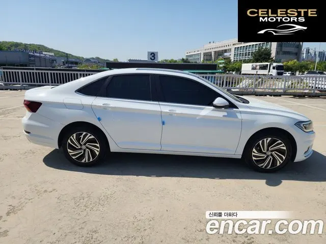 VOLKSWAGEN 71.4 TSI 2020 — photo 18 sur 26