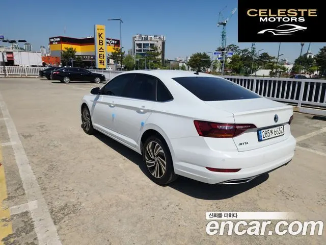 VOLKSWAGEN 71.4 TSI 2020 — photo 4 sur 26