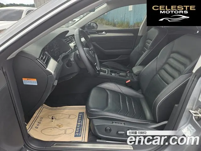 VOLKSWAGEN 2.0 TDI Premium 2019 — photo 24 sur 26