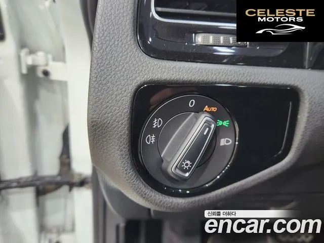 VOLKSWAGEN 72.0 TDI Premium 2014 — photo 9 sur 26