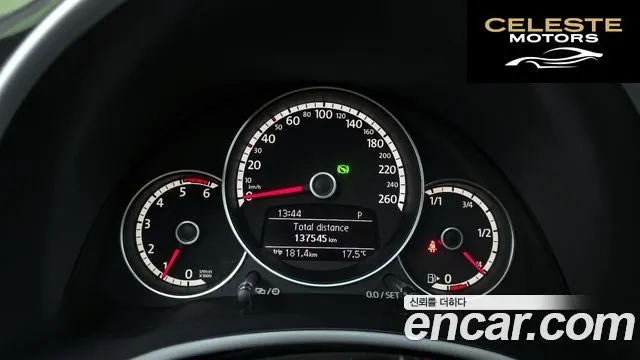 VOLKSWAGEN 2.0 TDI Premium 2013 — photo 8 sur 20