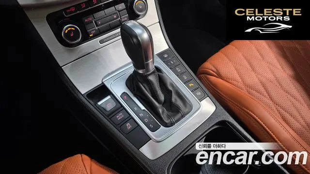 VOLKSWAGEN CC 2.0 TDI 2011 — photo 9 sur 20