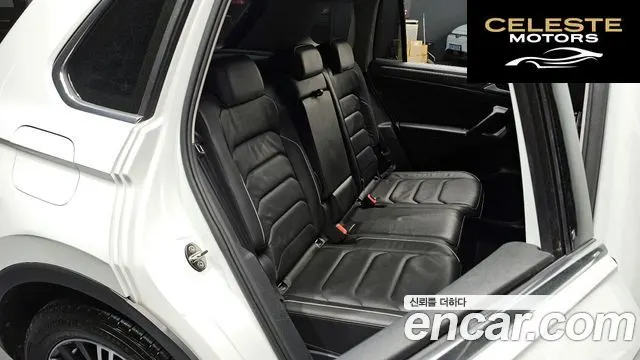 VOLKSWAGEN 22.0 TDI 2020 — photo 16 sur 36