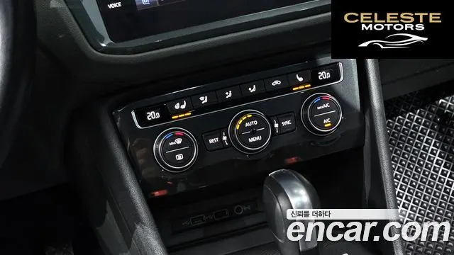 VOLKSWAGEN 22.0 TDI 2020 — photo 32 sur 36
