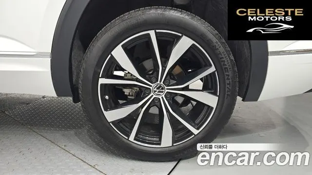 VOLKSWAGEN 2.0 TSI R-LINE 6 places 2025 — photo 5 sur 33