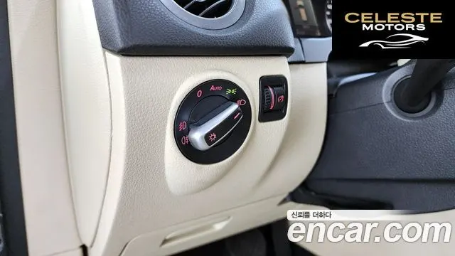 VOLKSWAGEN 2.0 TDI Premium 2014 — photo 16 sur 20