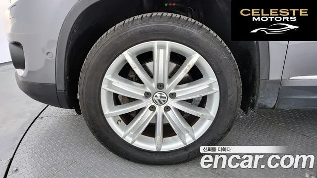 VOLKSWAGEN 2.0 TDI Premium 2014 — photo 5 sur 20