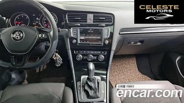 VOLKSWAGEN 72.0 TDI 2016 — photo 13 sur 26