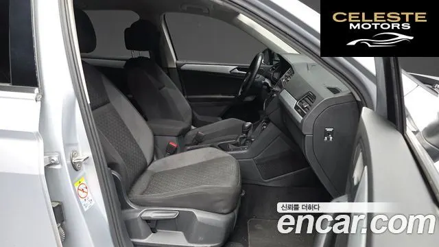 VOLKSWAGEN 22.0 TDI 2018 — photo 11 sur 20