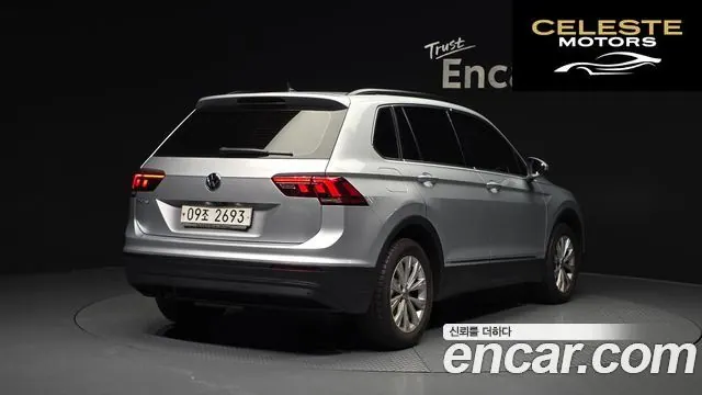 VOLKSWAGEN 22.0 TDI 2018 — photo 2 sur 20