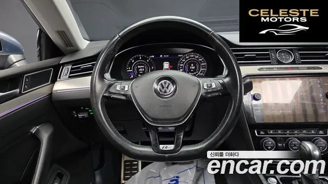 VOLKSWAGEN 2.0 TDI Premium 2019 — photo 12 sur 20