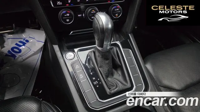 VOLKSWAGEN 2.0 TDI Premium 2019 — photo 9 sur 20