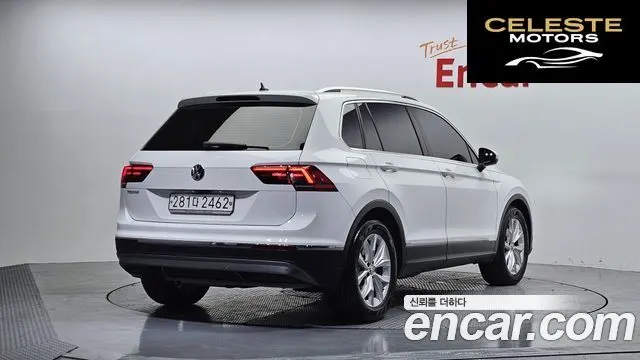 VOLKSWAGEN 22.0 TDI Premium 2020 — photo 2 sur 33