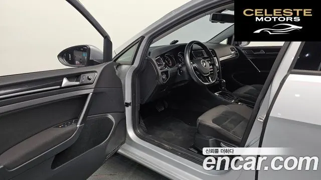 VOLKSWAGEN 71.4 TSI 2014 — photo 10 sur 26