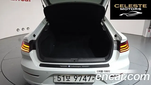 VOLKSWAGEN 2.0 TDI Premium 2018 — photo 25 sur 30