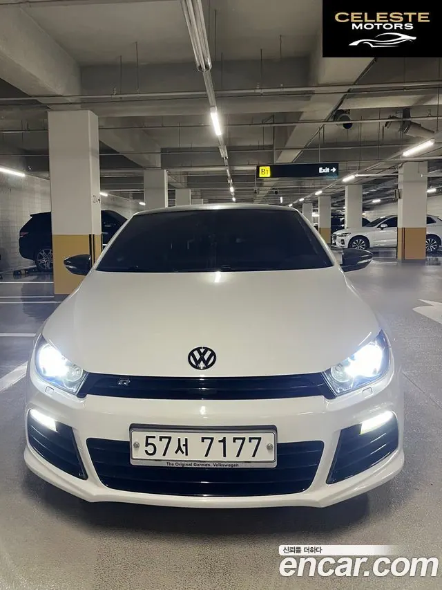 VOLKSWAGEN 2.0 TDI R-Line 2014 — photo 3 sur 13