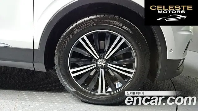 VOLKSWAGEN 22.0 TDI 2020 — photo 36 sur 36