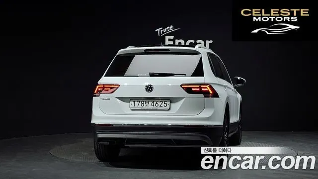 VOLKSWAGEN 22.0 TDI 2020 — photo 4 sur 36