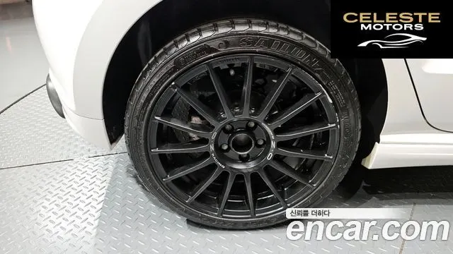 VOLKSWAGEN 1.6 TDI R-Line 2014 — photo 5 sur 20