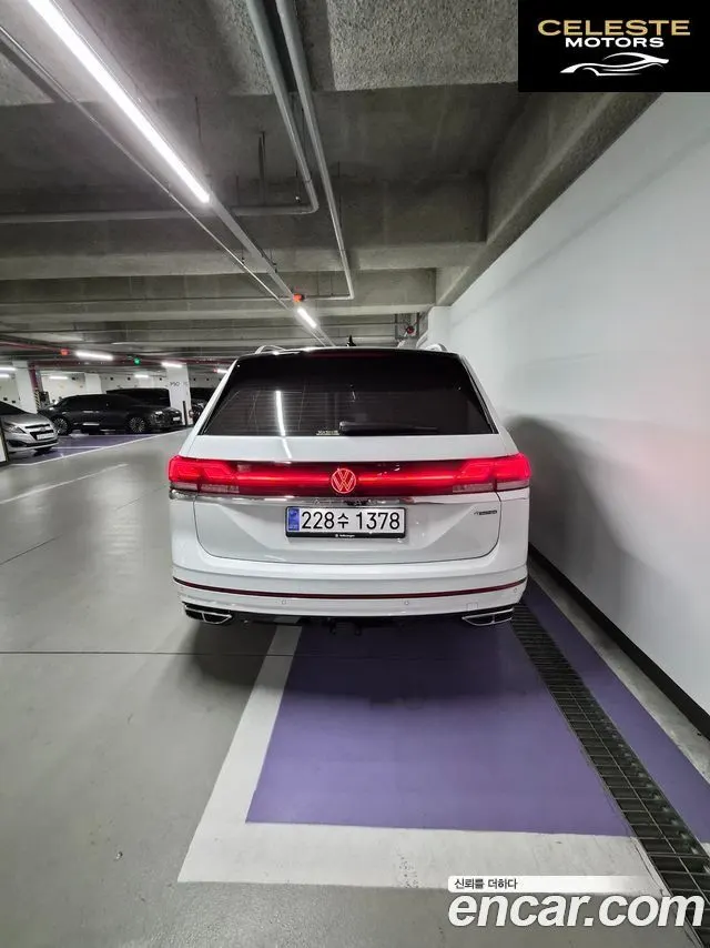 VOLKSWAGEN 2.0 TSI R-LINE 6 places 2025 — photo 4 sur 25