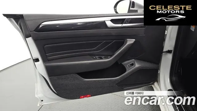 VOLKSWAGEN 2.0 TDI 2022 — photo 14 sur 32