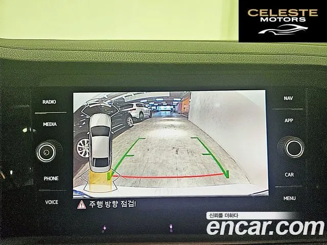 VOLKSWAGEN 71.4 TSI 2021 — photo 13 sur 25