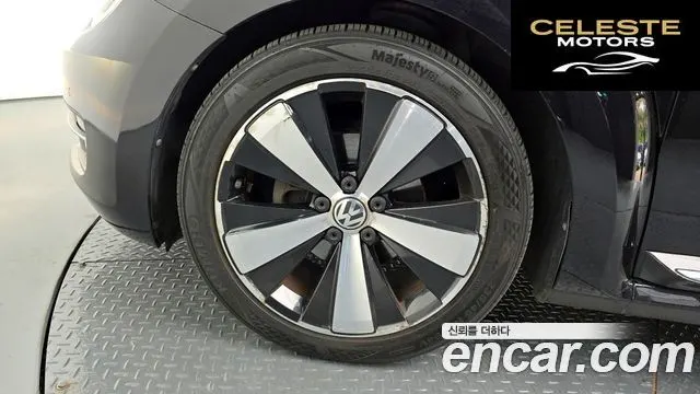 VOLKSWAGEN 2.0 TDI Premium 2013 — photo 25 sur 34