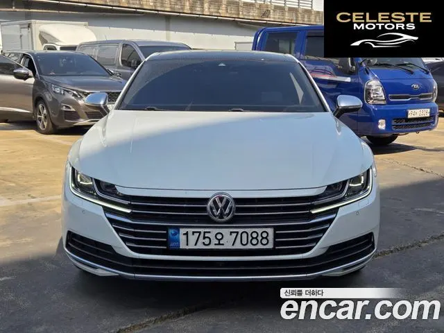 VOLKSWAGEN 2.0 TDI 2020 — photo 2 sur 26