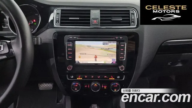 VOLKSWAGEN 2.0 TDI Premium 2016 — photo 15 sur 20