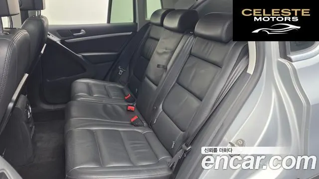 VOLKSWAGEN 2.0 TDI Premium 2014 — photo 12 sur 26