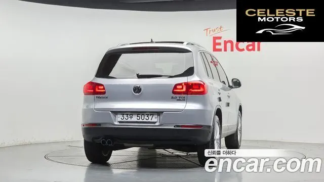 VOLKSWAGEN 2.0 TDI Premium 2014 — photo 4 sur 26