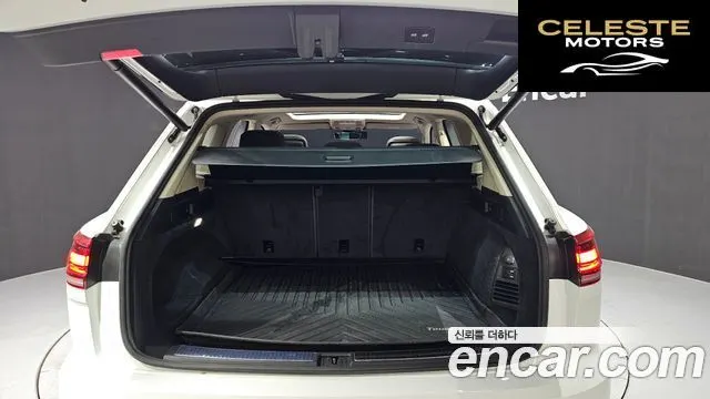 VOLKSWAGEN 33.0 TDI 2021 — photo 22 sur 33