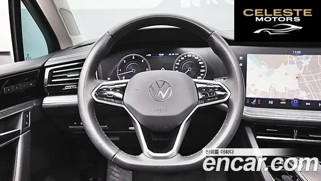 VOLKSWAGEN 33.0 TDI Premium 2023 — photo 11 sur 26
