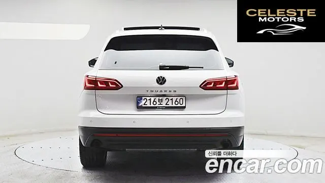 VOLKSWAGEN 33.0 TDI Premium 2023 — photo 4 sur 26