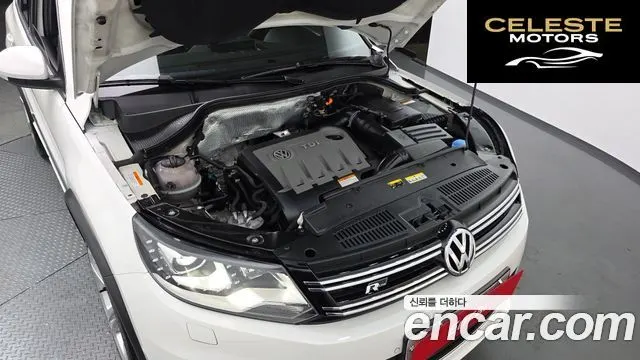 VOLKSWAGEN 2.0 TDI R-Line 2013 — photo 6 sur 20